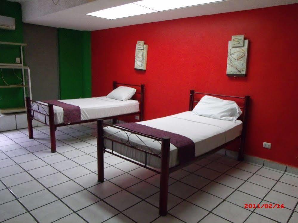 Hotel Soyforaneo Monterrey Exterior foto
